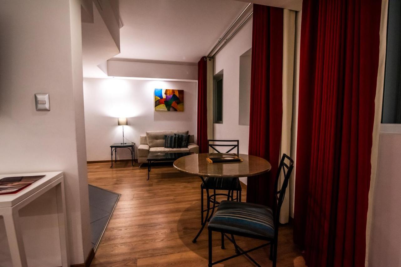 El Polo Apart Hotel & Suites Лима Екстериор снимка