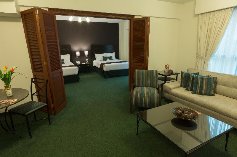 El Polo Apart Hotel & Suites Лима Екстериор снимка