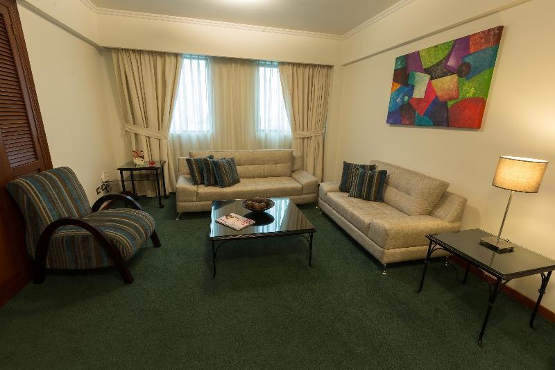 El Polo Apart Hotel & Suites Лима Екстериор снимка
